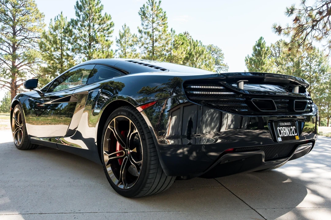 2012 McLaren MP4-12C - Image 4 of 31