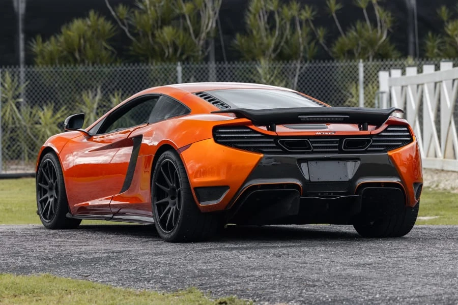 2012 McLaren MP4-12C - Image 13 of 31