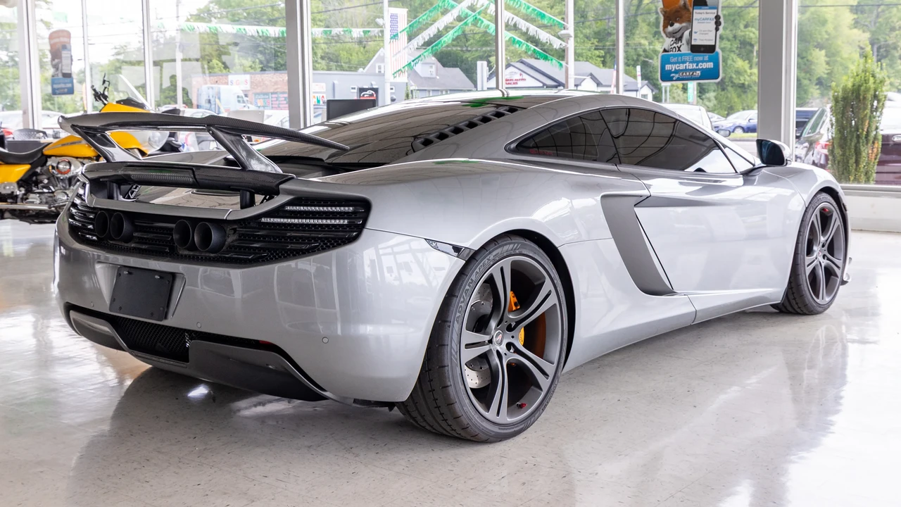 2012 McLaren MP4-12C - Image 5 of 31