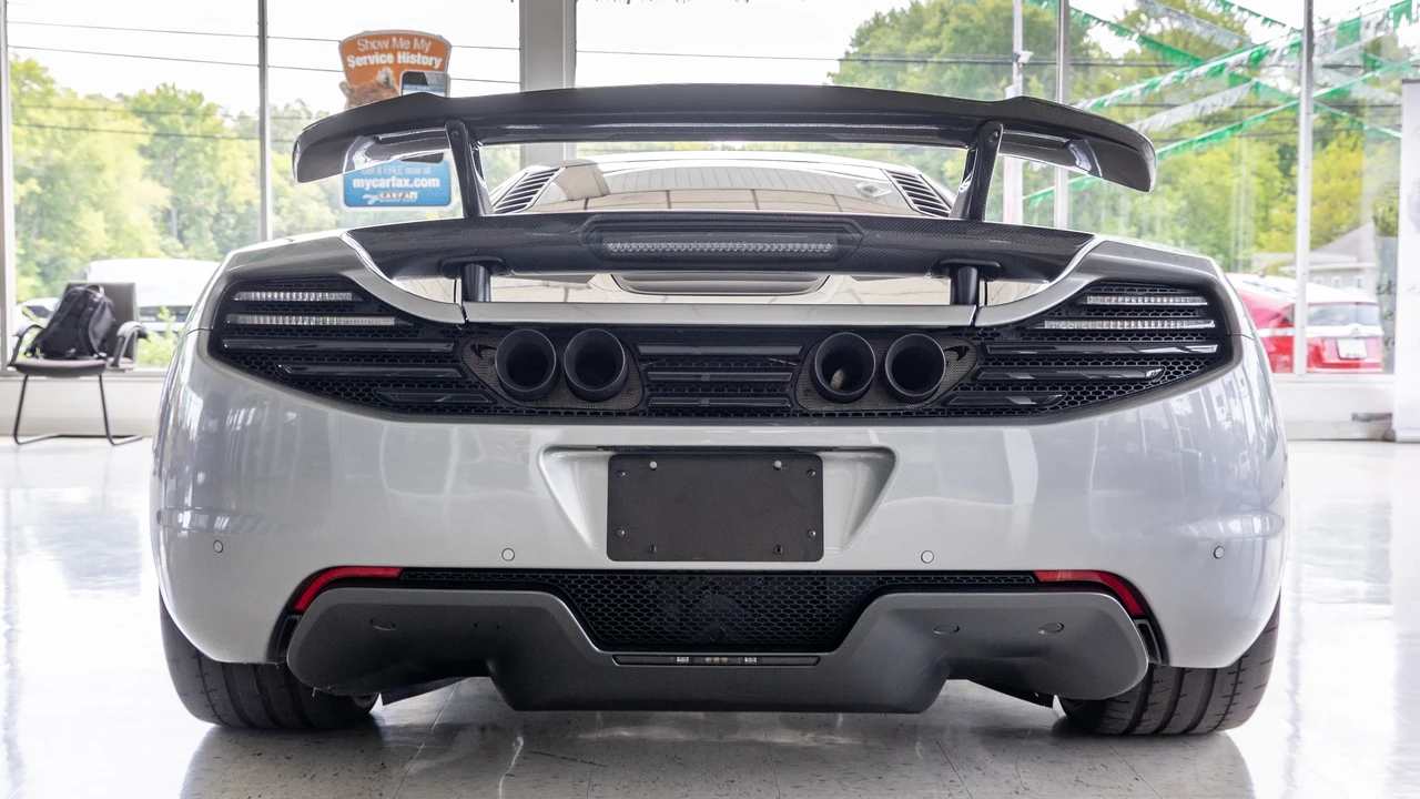 2012 McLaren MP4-12C - Image 6 of 31