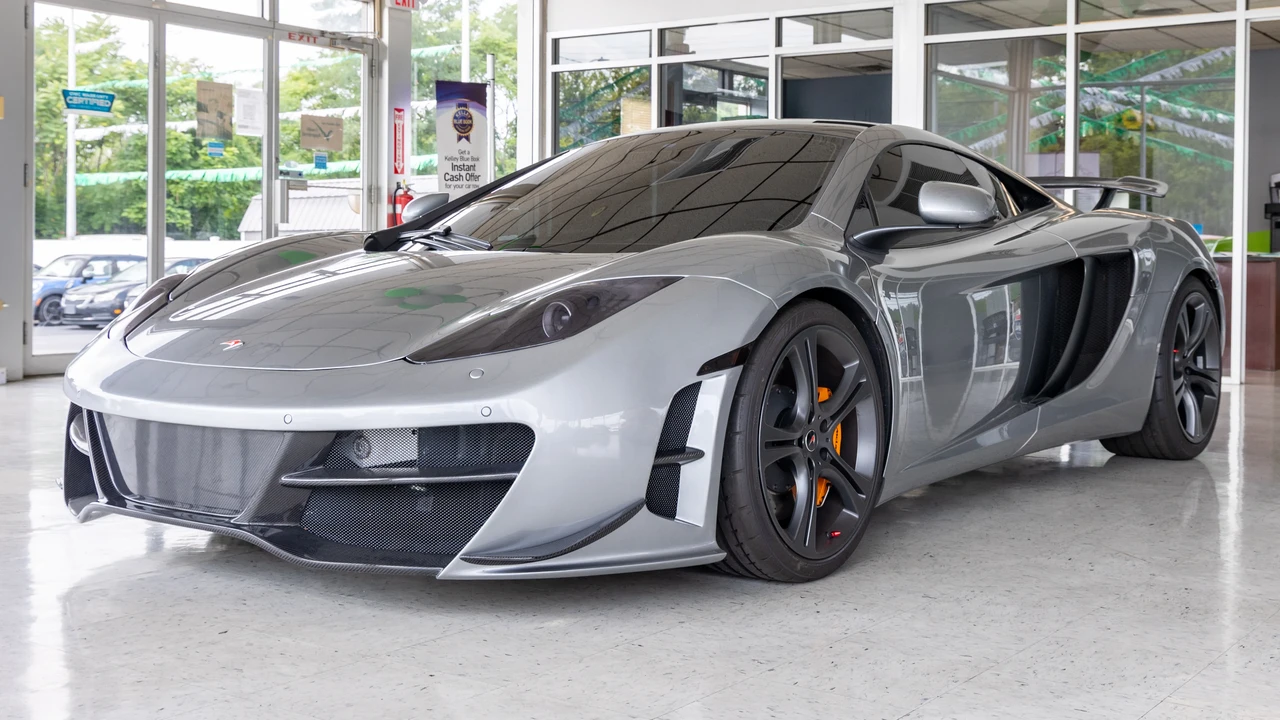 2012 McLaren MP4-12C - Image 9 of 31