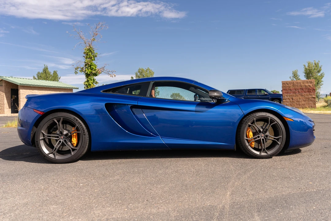 2012 McLaren MP4-12C - Image 8 of 31