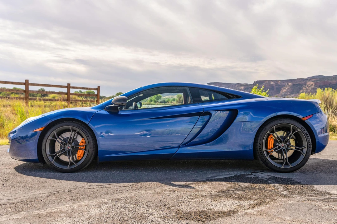 2012 McLaren MP4-12C - Image 3 of 31
