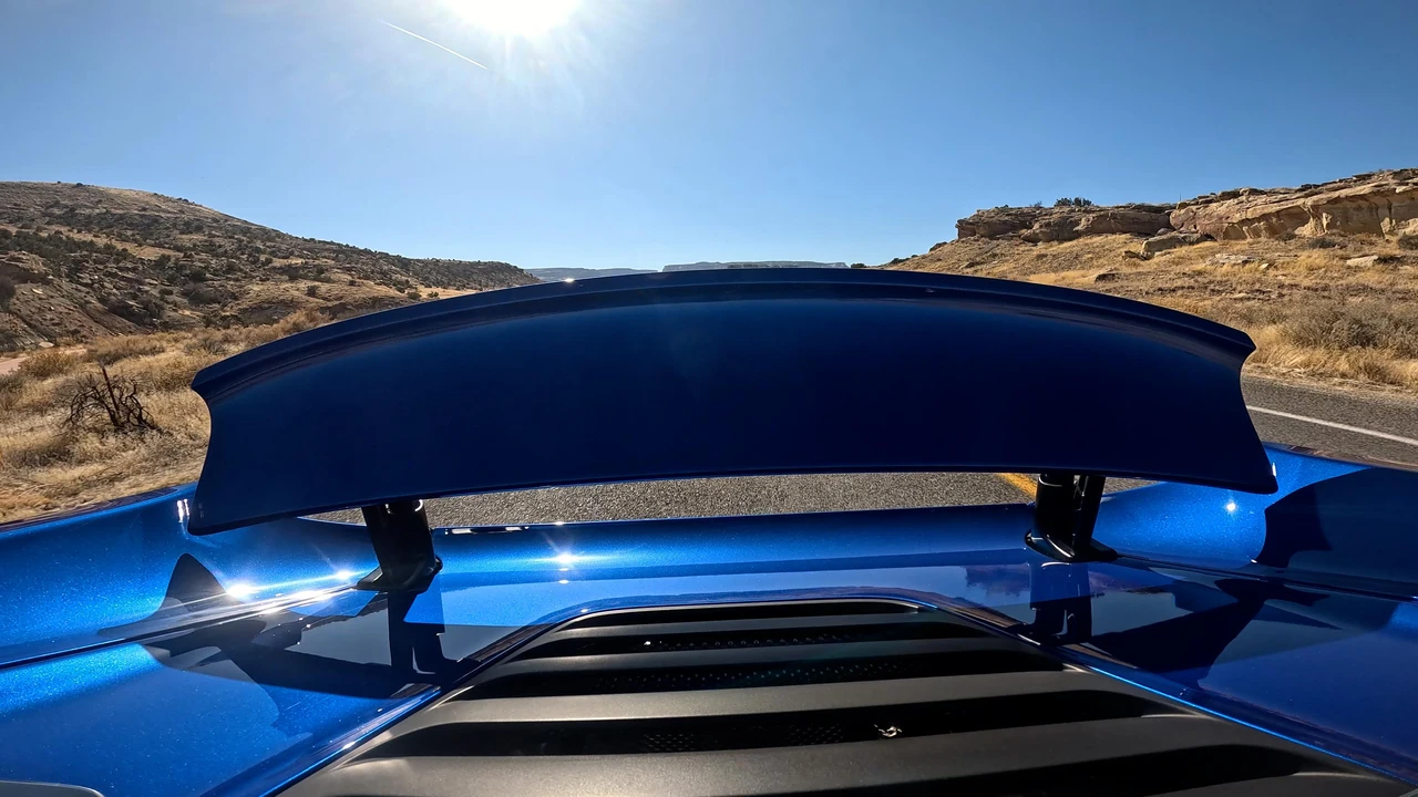 2012 McLaren MP4-12C - Image 15 of 31