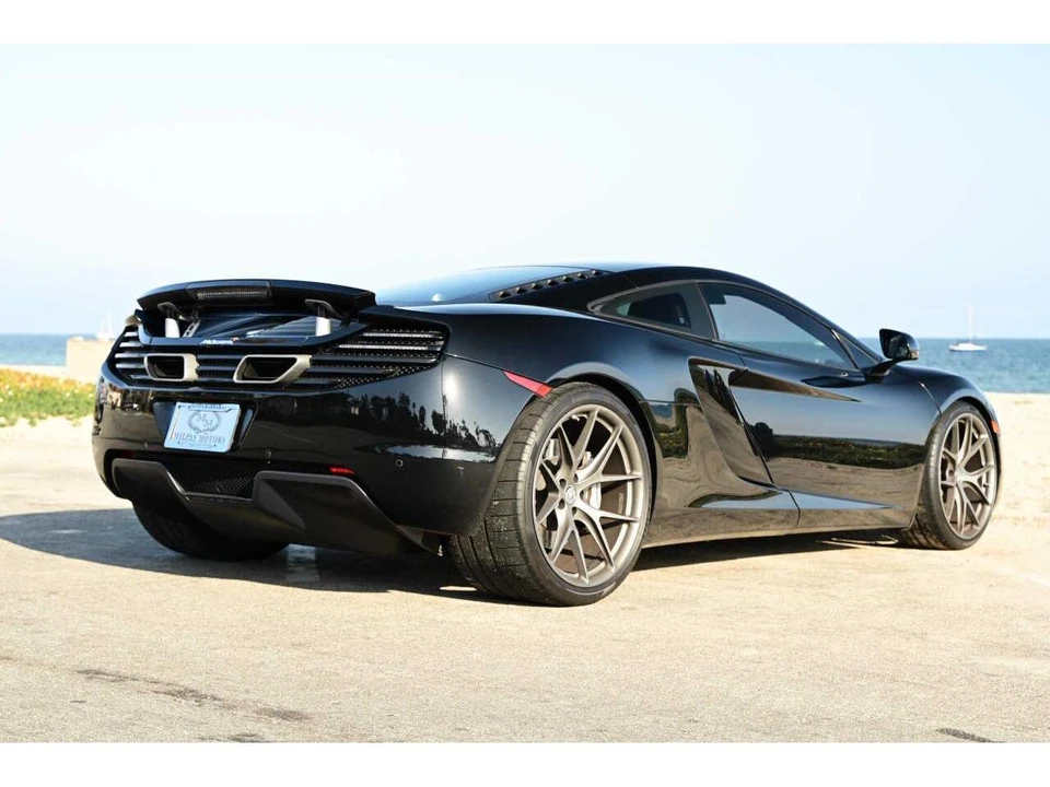 2012 McLaren MP4-12C - Image 20 of 31