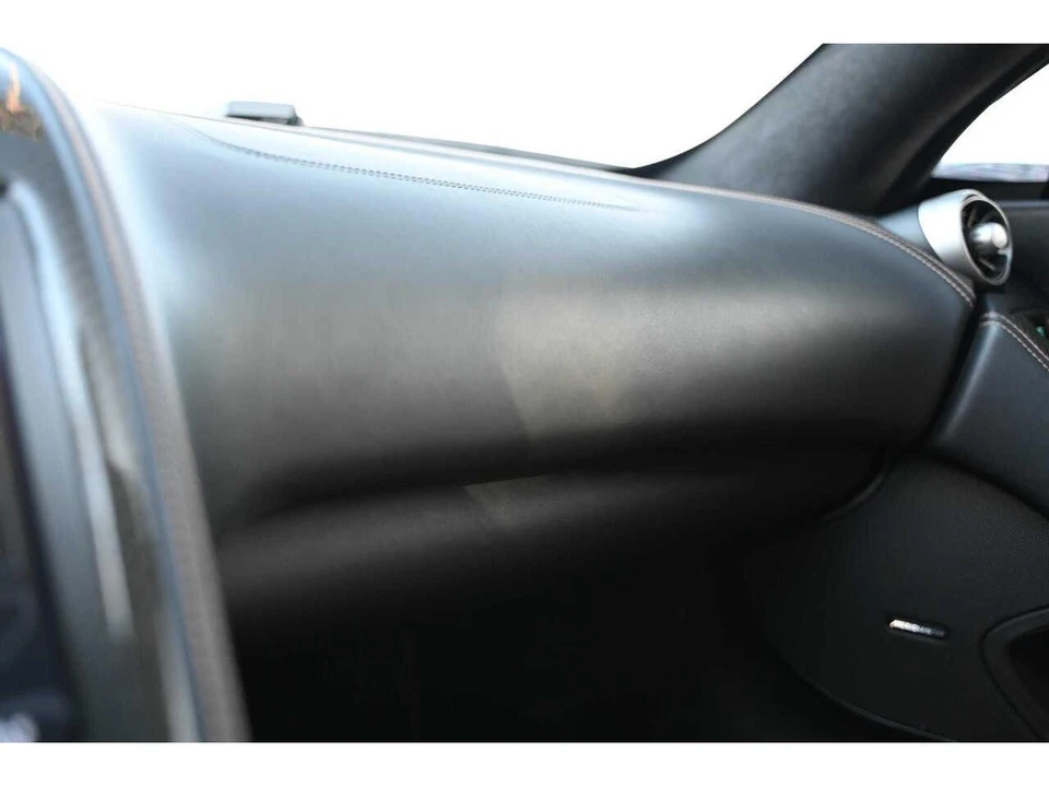 2012 McLaren MP4-12C - Image 29 of 31