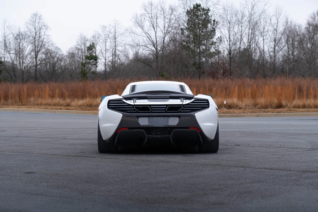 2012 McLaren MP4-12C - Image 4 of 21