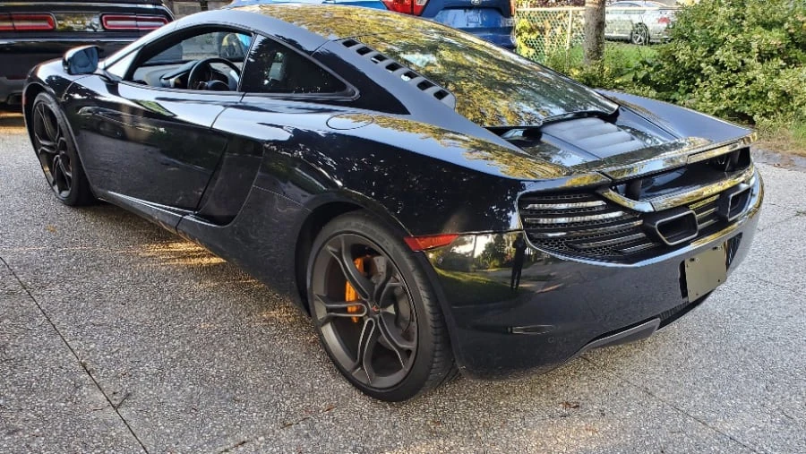 2012 McLaren MP4-12C - Image 9 of 23