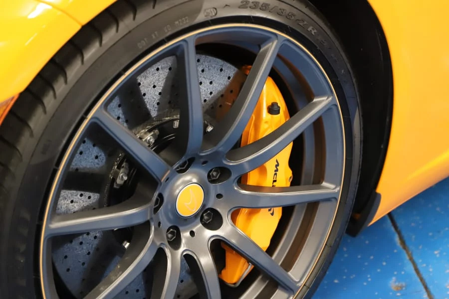 2012 McLaren MP4-12C - Image 4 of 6