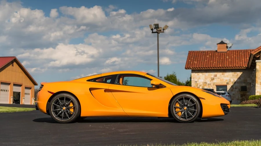 2012 McLaren MP4-12C - Image 2 of 21