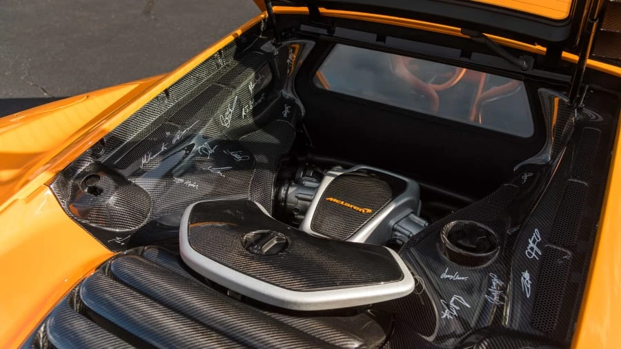 2012 McLaren MP4-12C - Image 7 of 21
