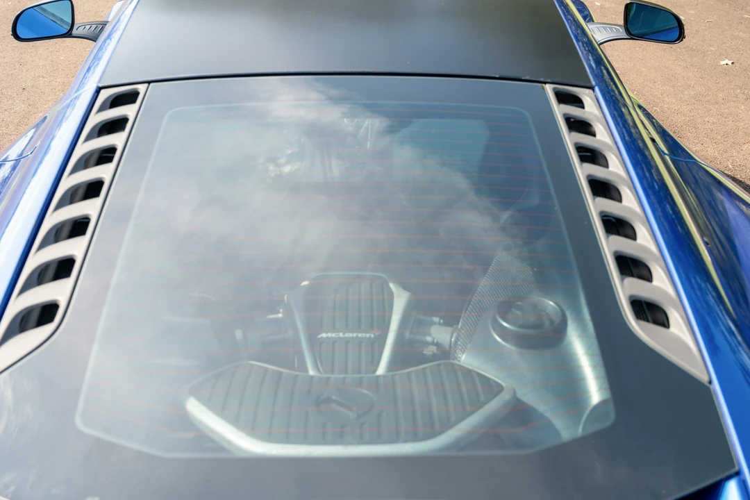 2012 McLaren MP4-12C - Image 23 of 31