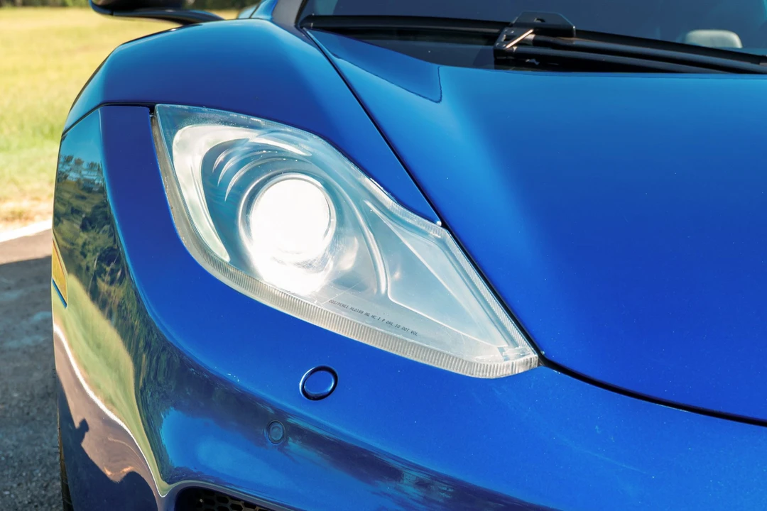 2012 McLaren MP4-12C - Image 14 of 31