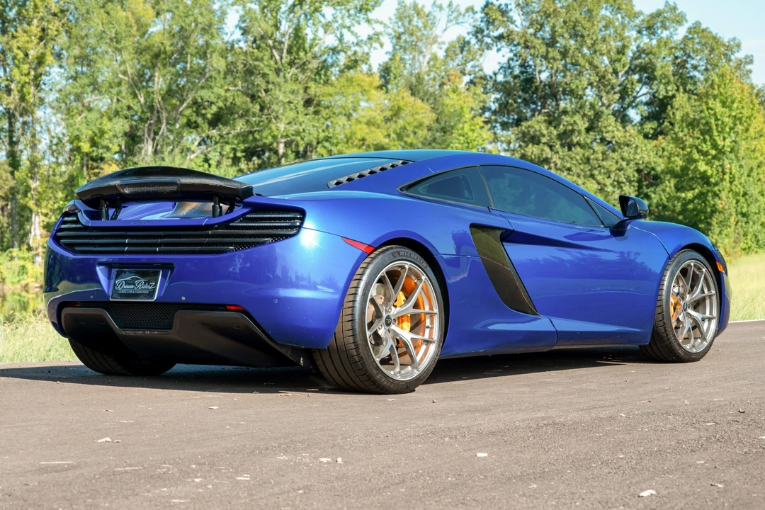 2012 McLaren MP4-12C - Image 4 of 31