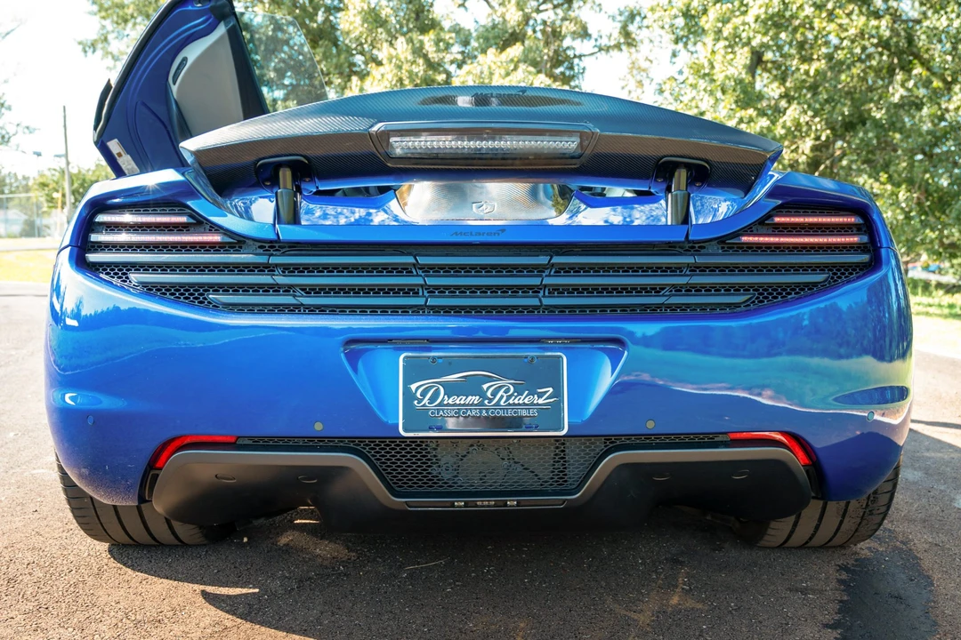 2012 McLaren MP4-12C - Image 16 of 31