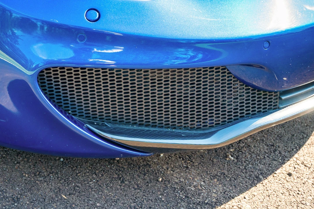2012 McLaren MP4-12C - Image 28 of 31
