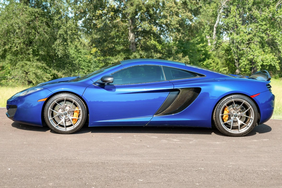 2012 McLaren MP4-12C - Image 7 of 31
