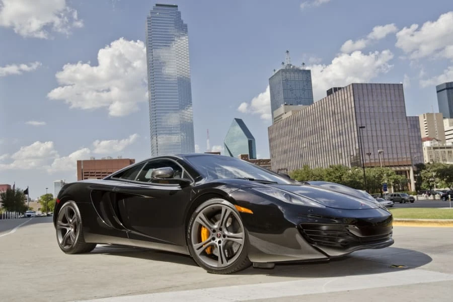 2012 McLaren MP4-12C - Image 11 of 12