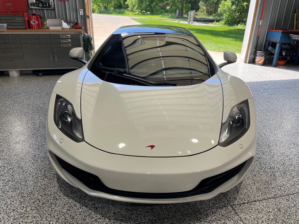 2012 McLaren MP4-12C - Image 14 of 31