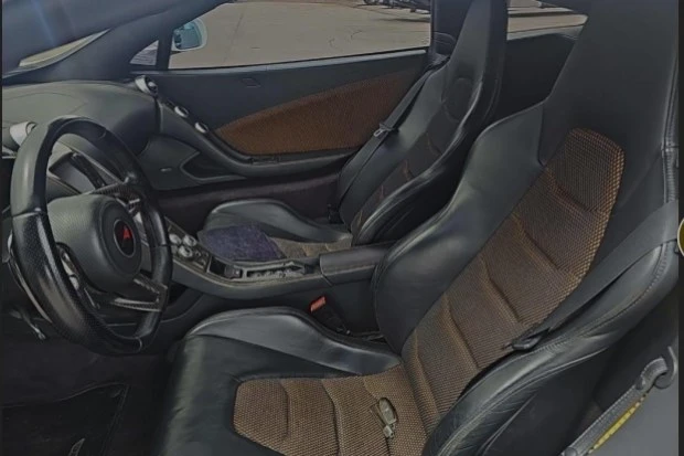 2012 McLaren MP4-12C - Image 4 of 7