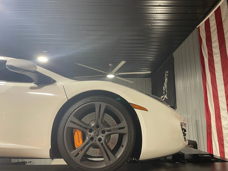 2012 McLaren MP4-12C - Image 21 of 31