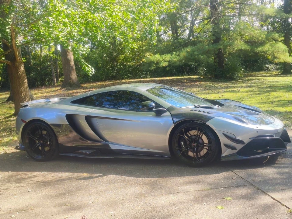 2012 McLaren MP4-12C - Image 7 of 12