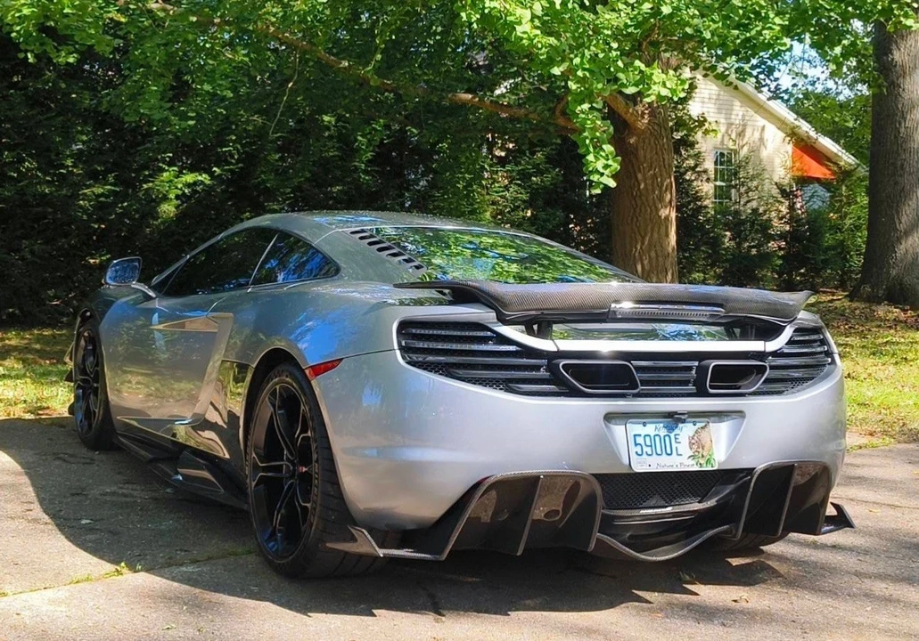2012 McLaren MP4-12C - Image 8 of 12