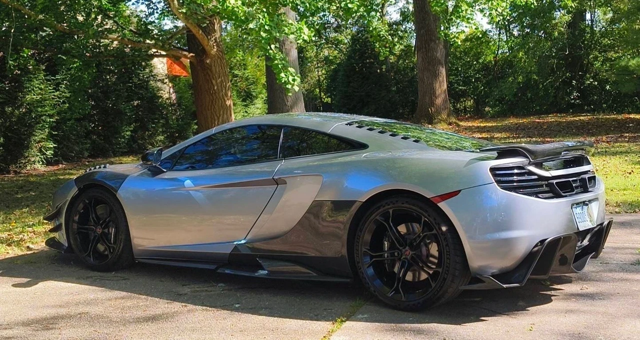 2012 McLaren MP4-12C - Image 4 of 12