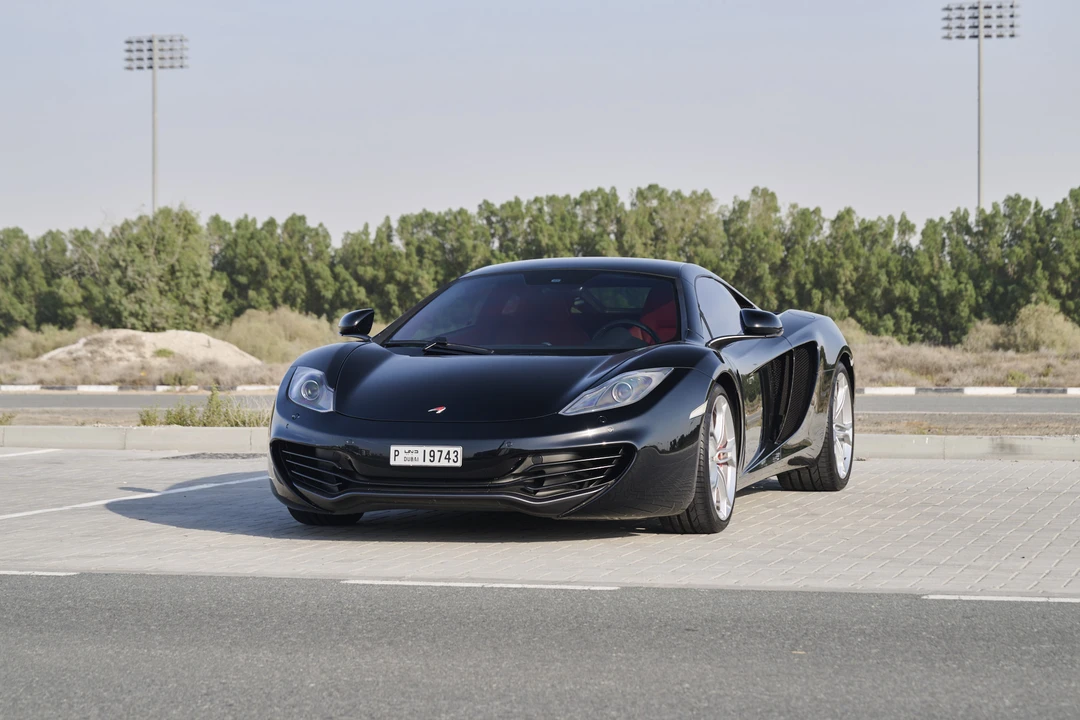 2012 McLaren MP4-12C - Image 17 of 31