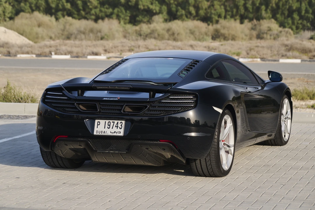 2012 McLaren MP4-12C - Image 23 of 31