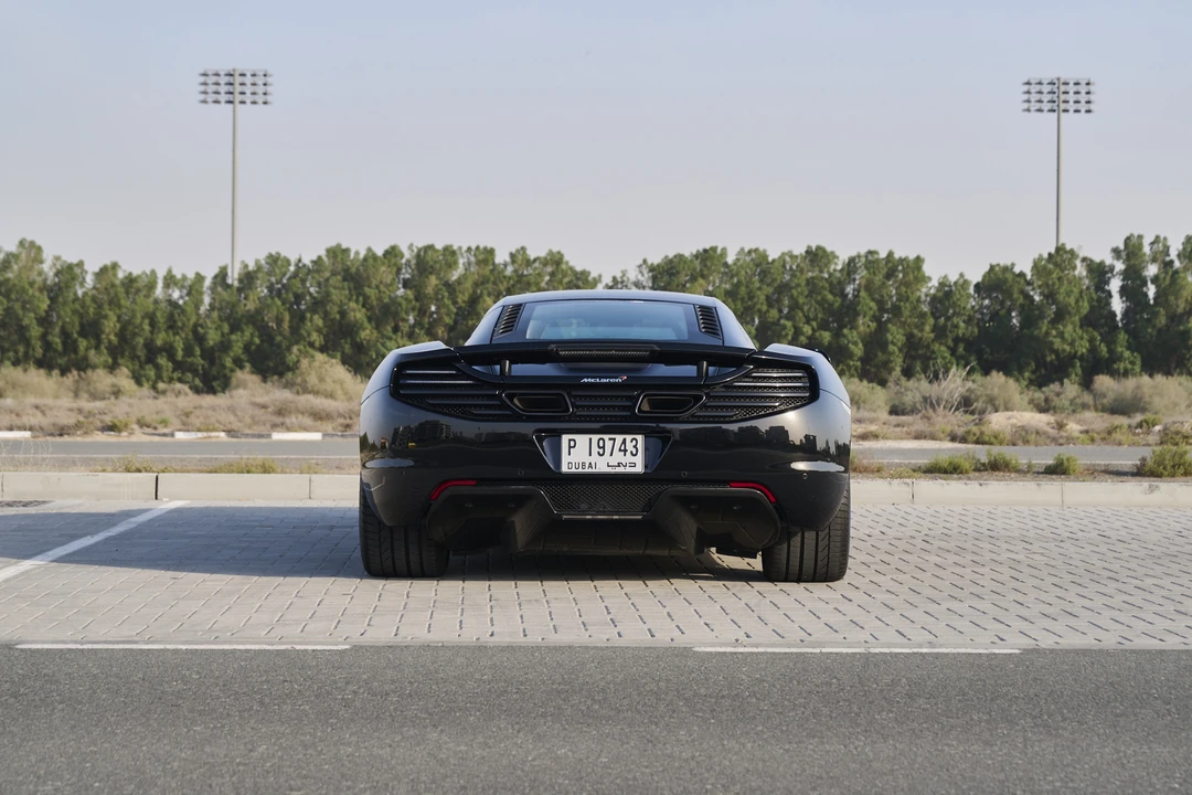 2012 McLaren MP4-12C - Image 14 of 31