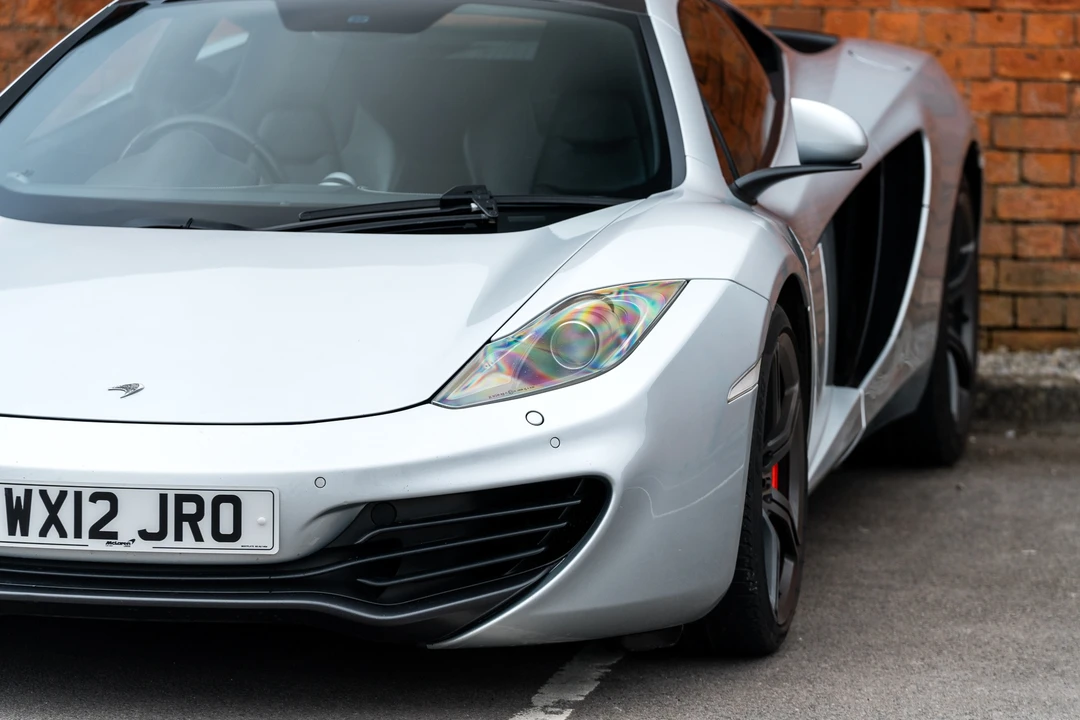 2012 McLaren MP4-12C - Image 18 of 31