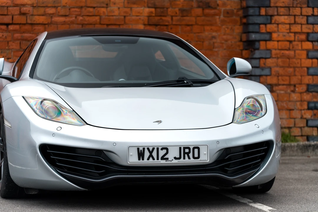 2012 McLaren MP4-12C - Image 23 of 31