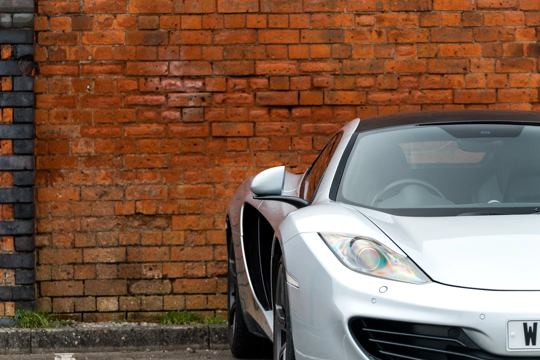 2012 McLaren MP4-12C - Image 24 of 31