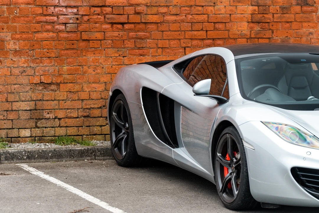2012 McLaren MP4-12C - Image 26 of 31