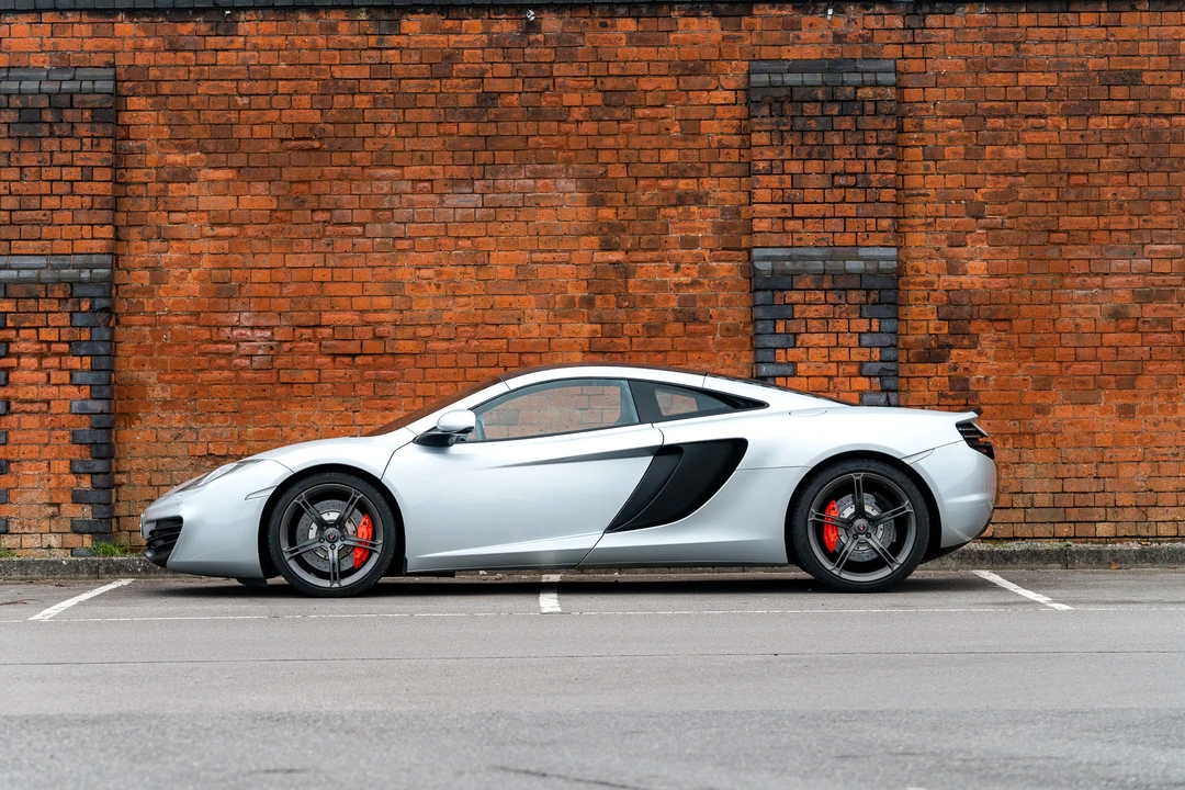 2012 McLaren MP4-12C - Image 5 of 31