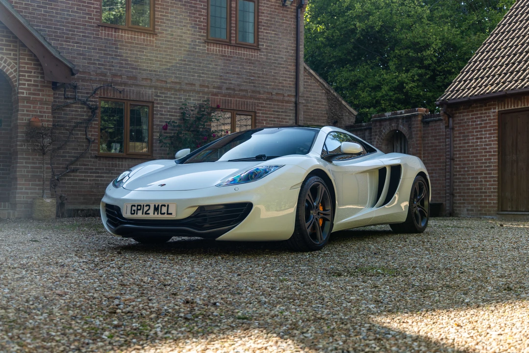 2012 McLaren MP4-12C - Image 9 of 31