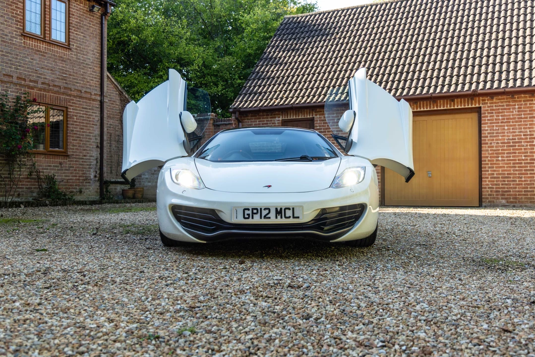 2012 McLaren MP4-12C - Image 22 of 31