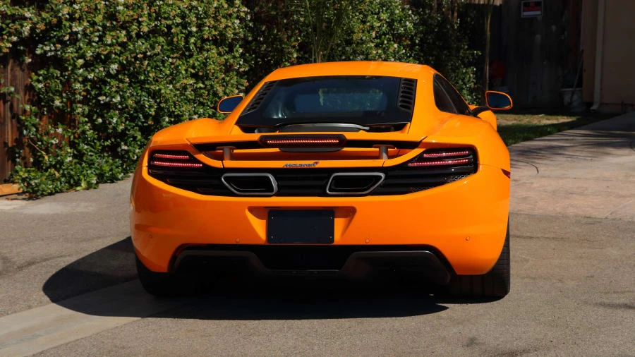 2012 McLaren MP4-12C - Image 15 of 20