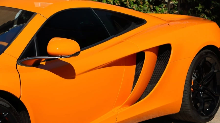 2012 McLaren MP4-12C - Image 16 of 20