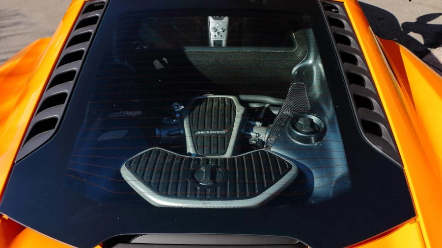 2012 McLaren MP4-12C - Image 18 of 20