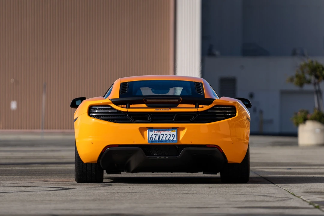 2012 McLaren MP4-12C - Image 19 of 31