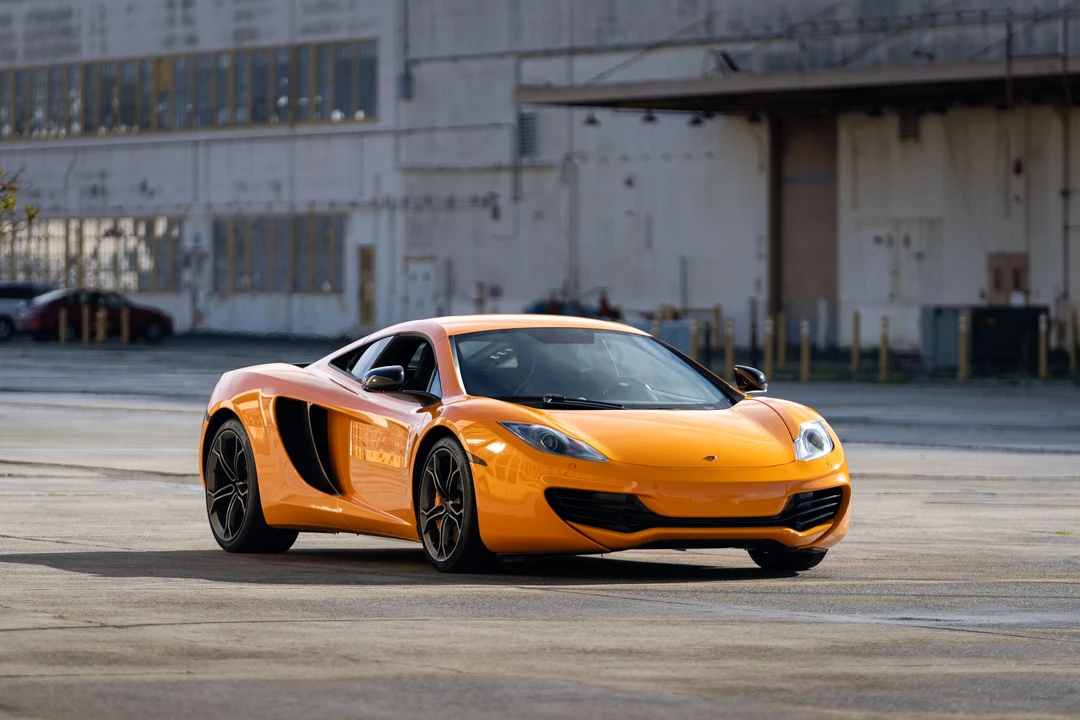 2012 McLaren MP4-12C - Image 9 of 31