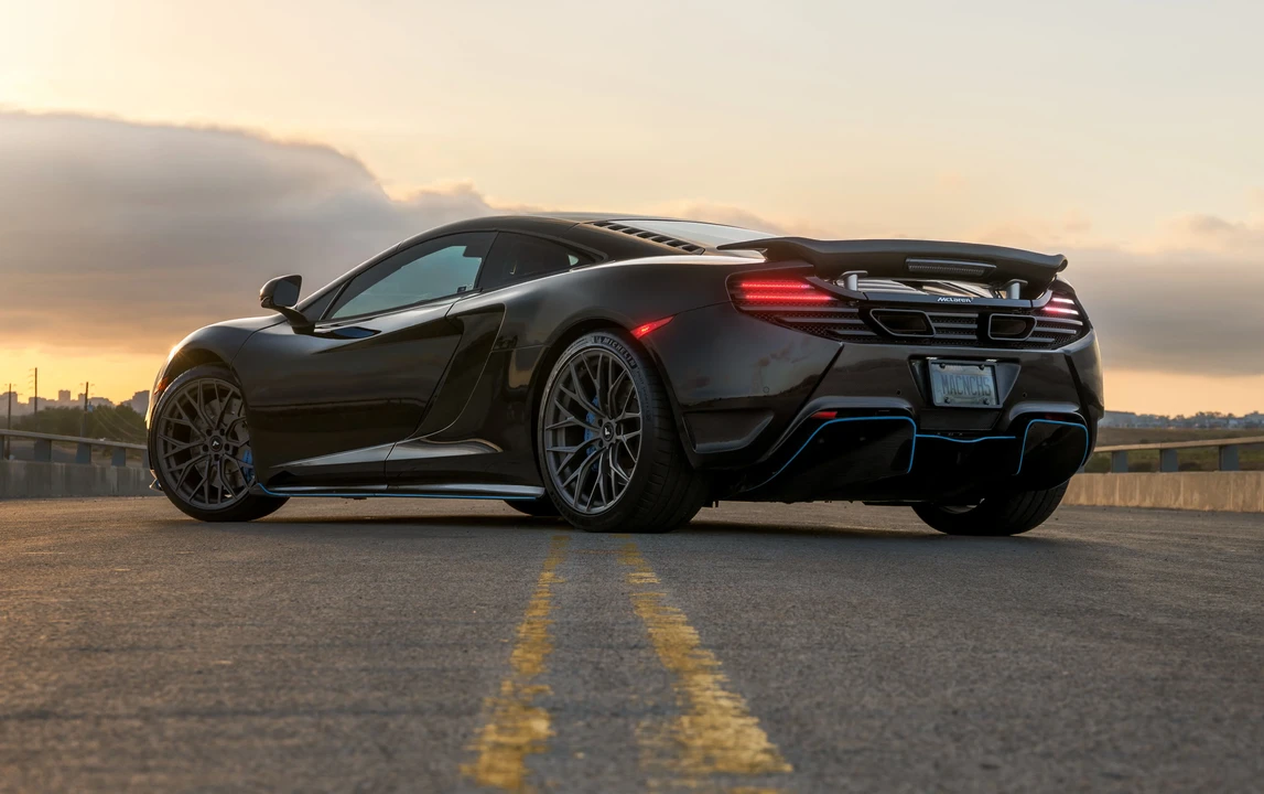 2012 McLaren MP4-12C - Image 3 of 31