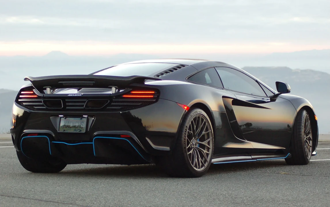 2012 McLaren MP4-12C - Image 31 of 31