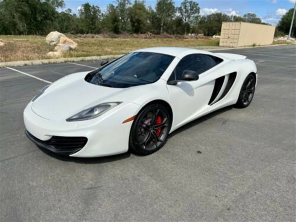 2012 McLaren MP4-12C - Image 9 of 21
