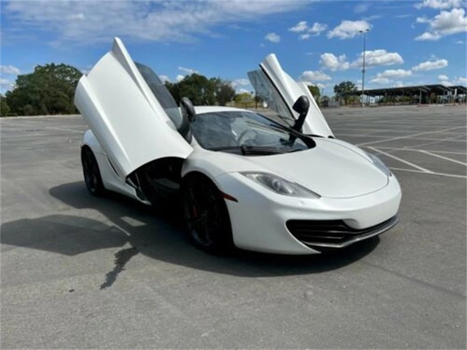 2012 McLaren MP4-12C - Image 19 of 21