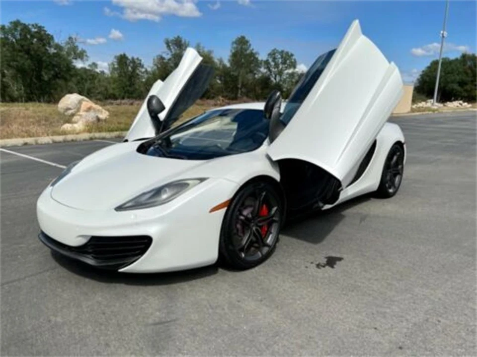 2012 McLaren MP4-12C - Image 21 of 21