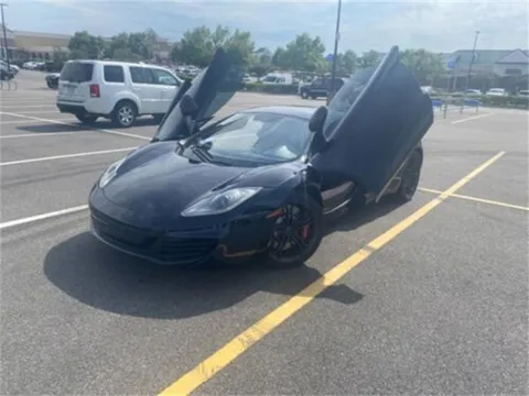 2012 McLaren MP4-12C