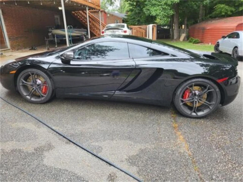 2012 McLaren MP4-12C - Image 2 of 23